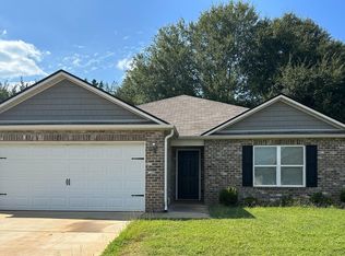 220 Cambridge Park Dr, Montevallo, AL 35115