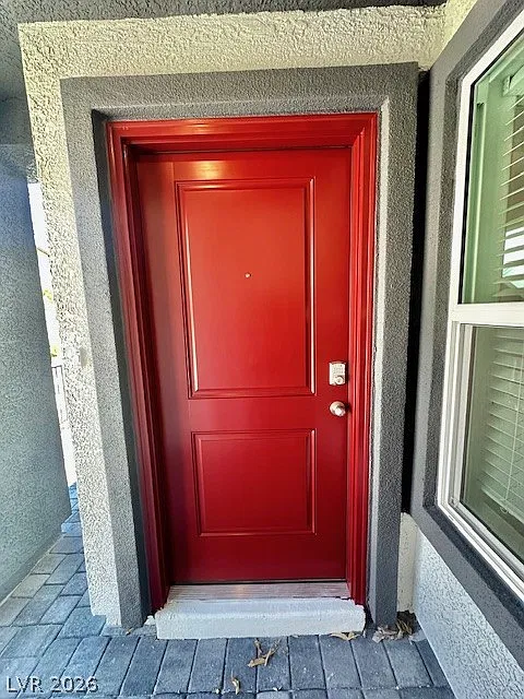 3 bed, 2.5 bath, 1410 sqft, $1,995 — Photo 3