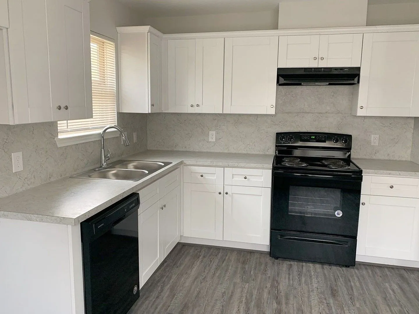 **Coming Soon** 7801 Angus St - Ask About Our No Security Deposit Option! — Photo 4