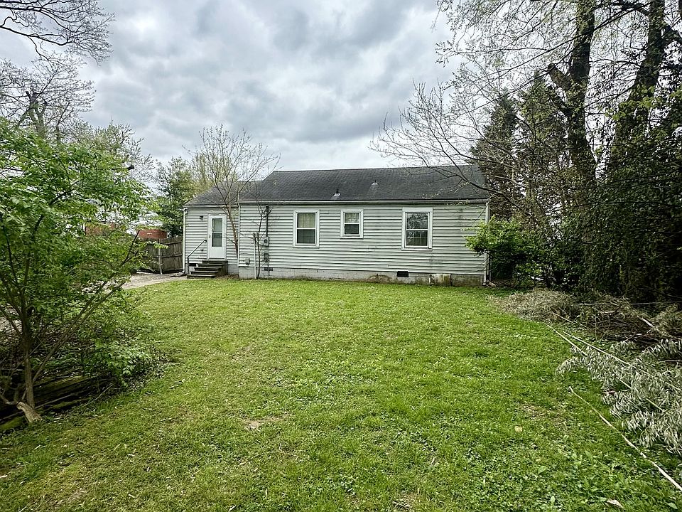 2nd image of 1315 Mercury Dr