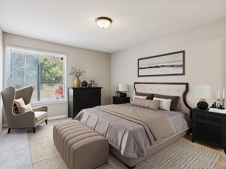 Northfield Manor Apartments — Photo 9