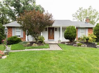 419 Oxford Dr, Greensburg, PA 15601