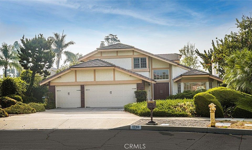 1st image of 1718 Redwood Way