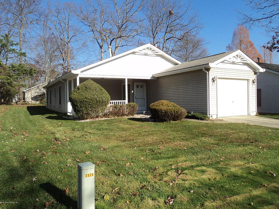 1st image of 1563 Heatherleaf Ln