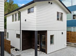 1127 26th Ave, Seattle, WA 98122