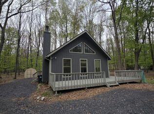 173 Starlight Dr, Effort, PA 18330
