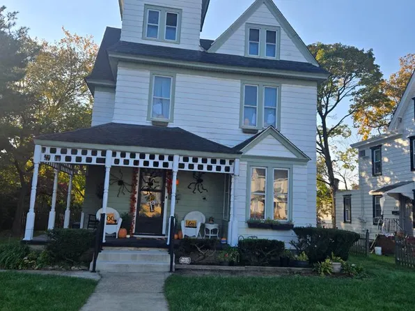 208 W Broad St, Paulsboro, NJ 08066
