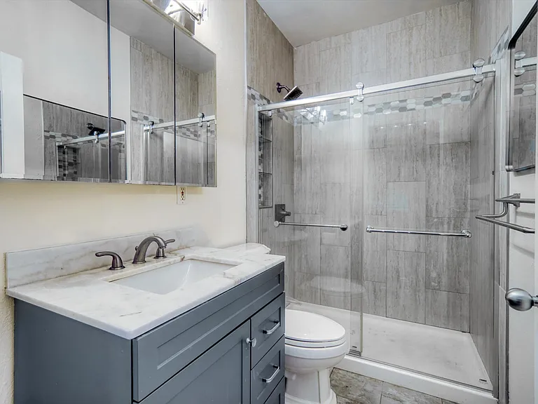 108 W Byers Pl #108 — Photo 12