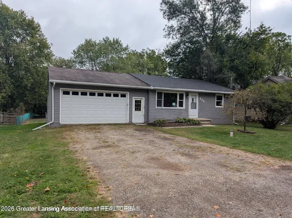 905 Union St, Dansville, MI 48819