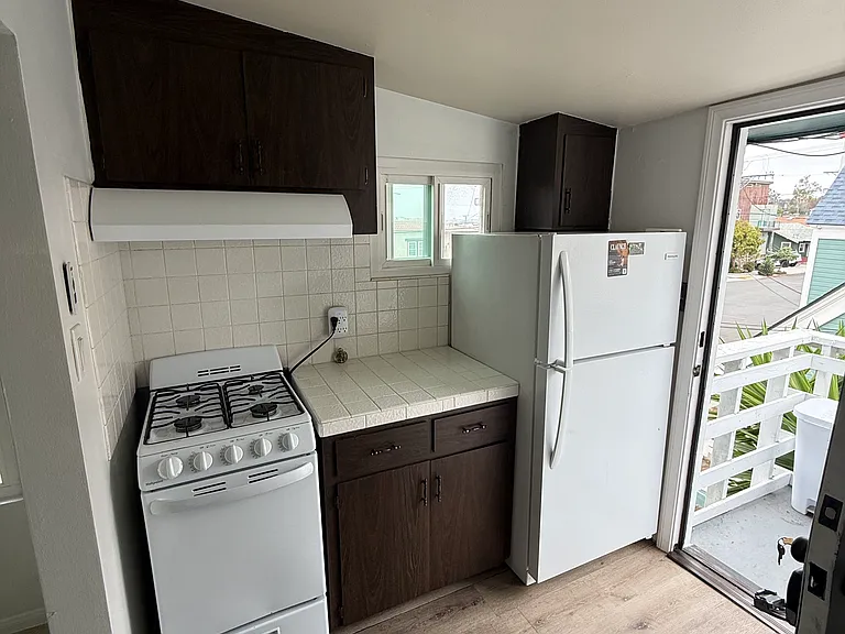 2247 Brant St #2 — Photo 13