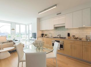 10 Halletts Point APT 2108, Astoria, NY 11102