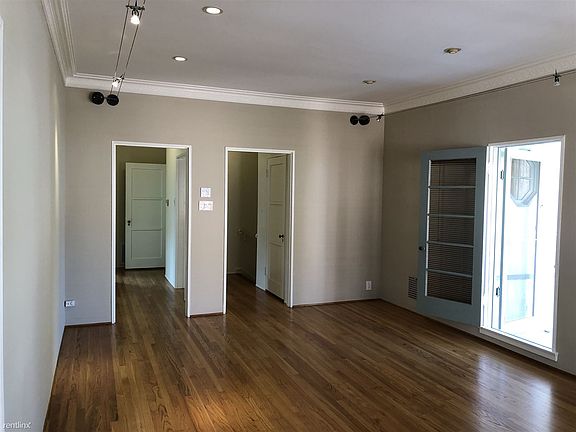 Huge living room with balcony