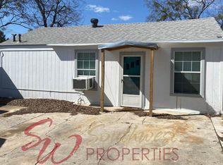 378 S Baxter St #B, Stephenville, TX 76401