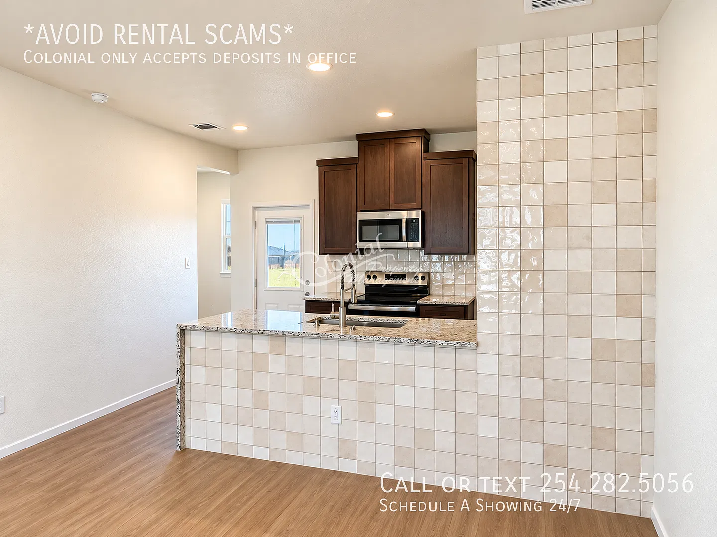 1 bed, 1.5 bath, 901 sqft, $1,235 — Photo 4