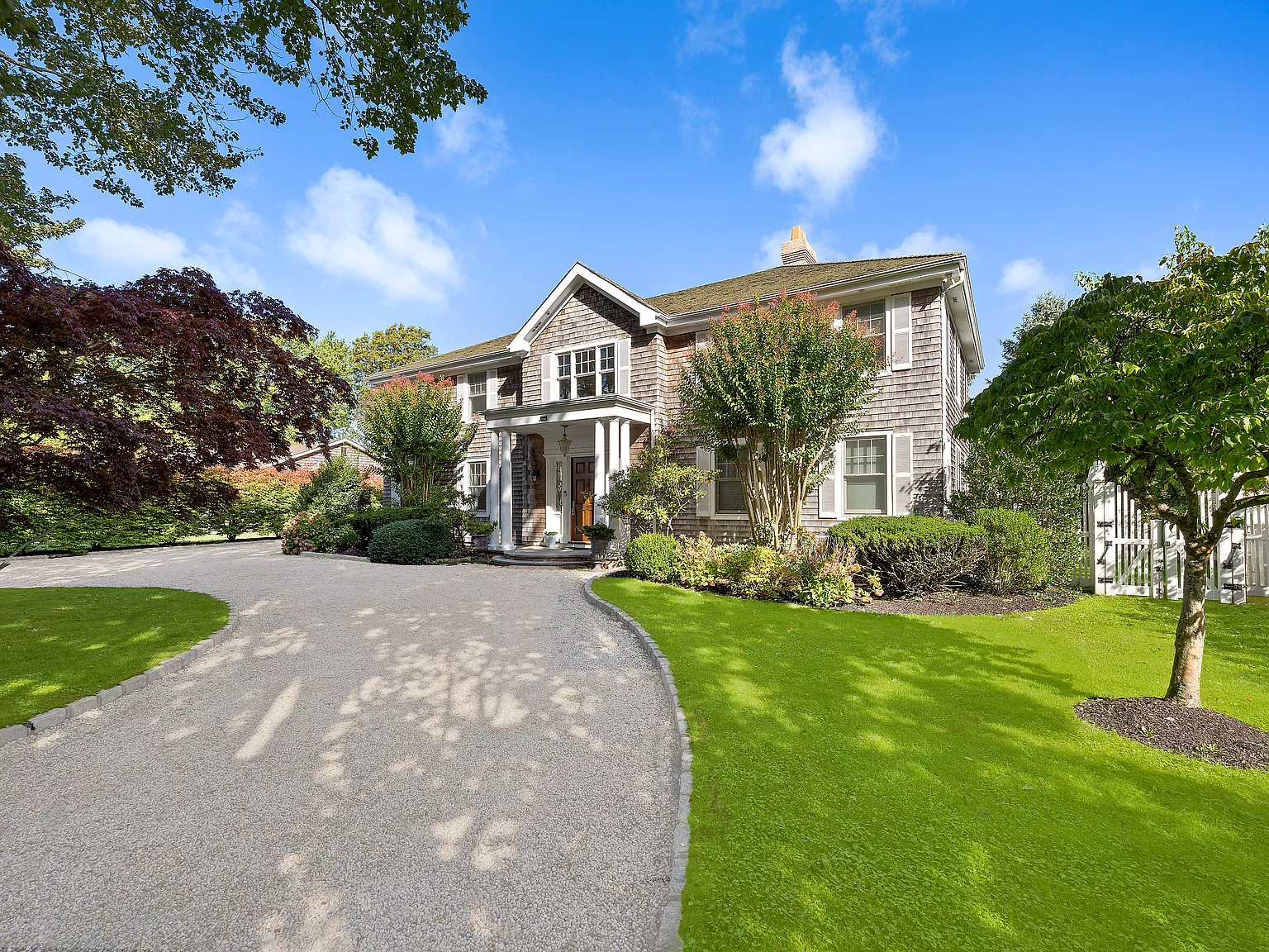 Exceptional Southampton Village Rental — Photo 2