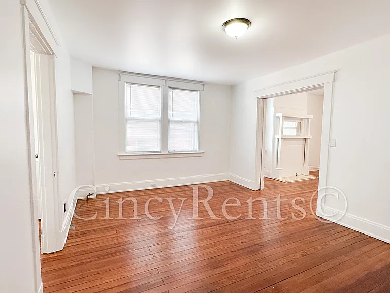 4033 Edwards Rd #4 — Photo 7