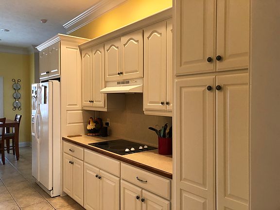 4th image of 8 Kalli Cir
