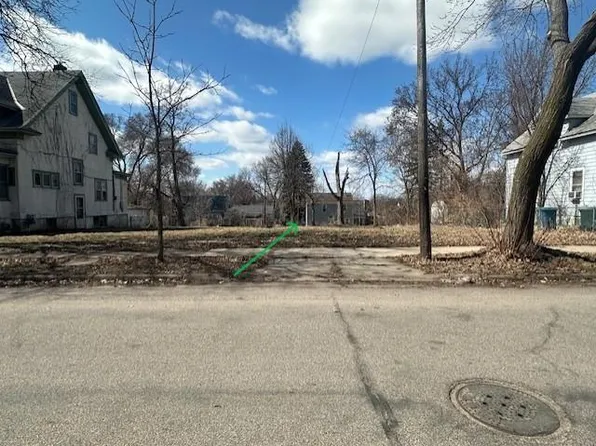 719 Russell Ave N, Minneapolis, MN 55411