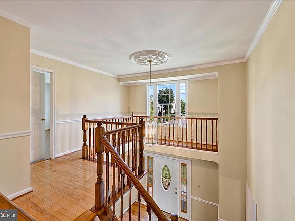 3rd image of 14003 Forest Ridge Dr