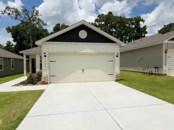 15431 Maple Terrace Dr, Conroe, TX 77303