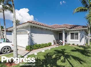 880 SW 6th St, Florida City, FL 33034