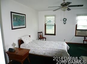 2nd image of 178 Daytona Ave