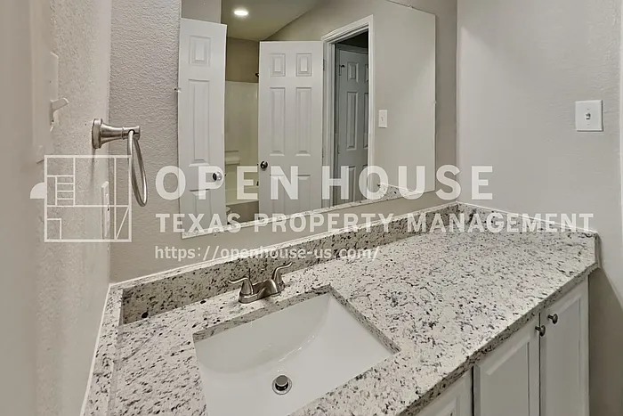 2839 Park Place Dr — Photo 17