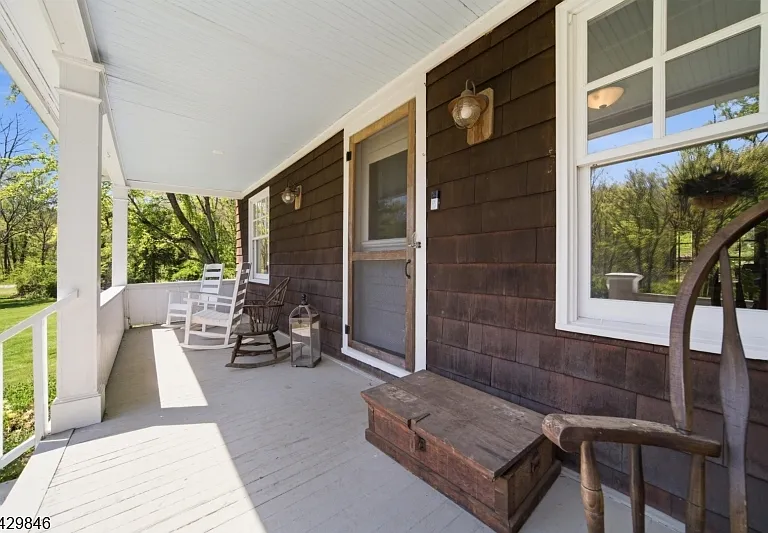 12 Cold Springs Rd — Photo 5
