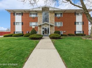 11140 S Ridgeland Ave APT 3D, Worth, IL 60482