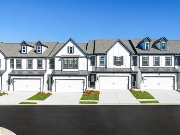 136 Mission Blvd, Pendergrass, GA 30567