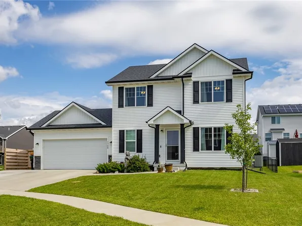 1708 E Detroit Pl, Indianola, IA 50125