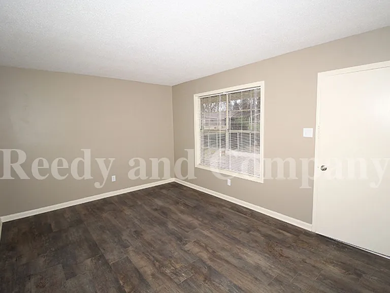 3777 McCain Rd — Photo 5