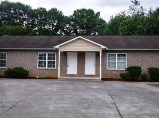 129 Creekside Dr NW, Calhoun, GA 30701