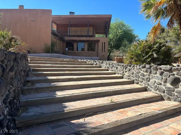 3006 La Mesa Dr, Henderson, NV 89014