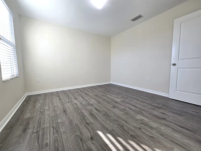 5024 San Palmore Dr — Photo 36