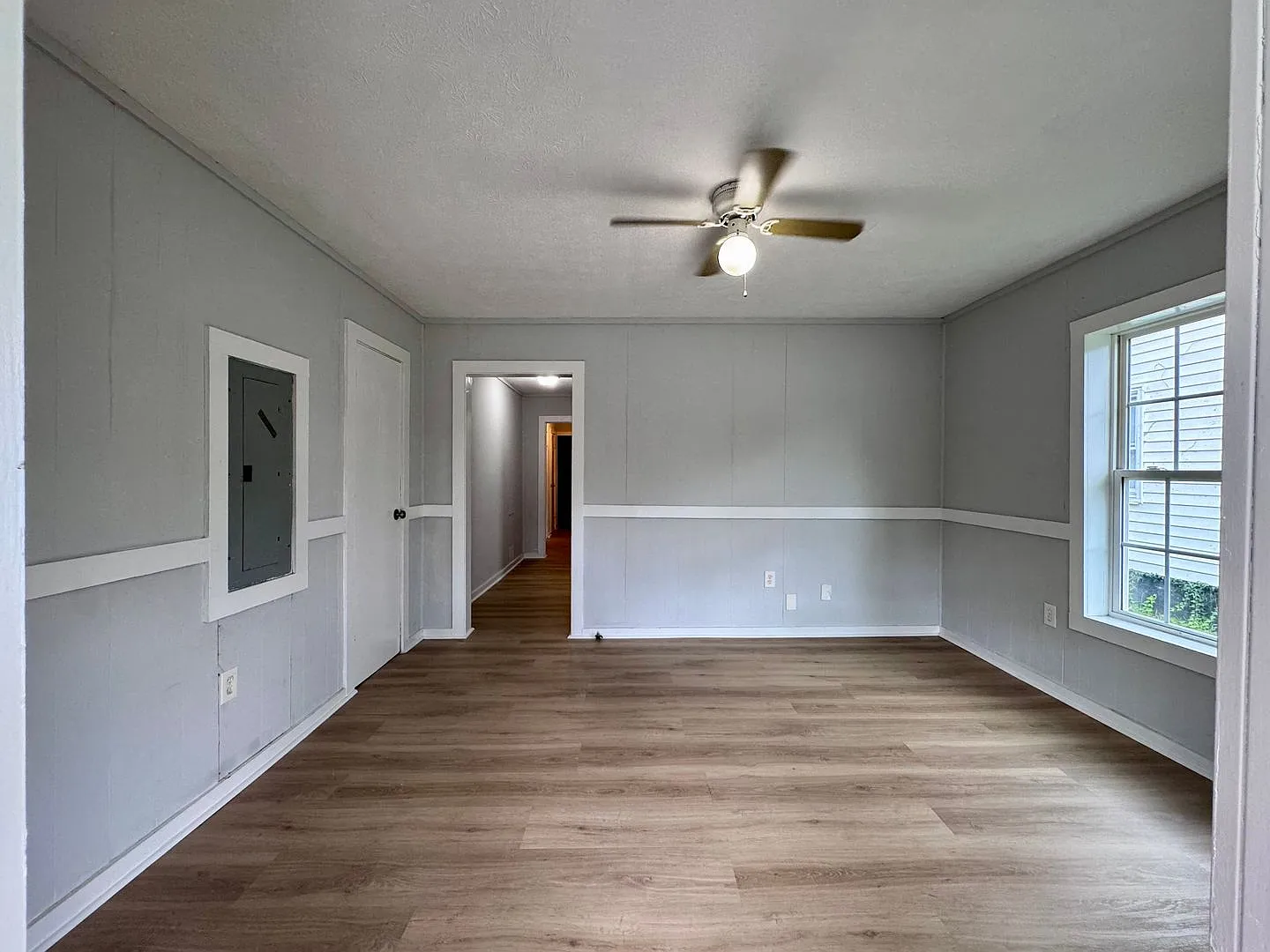 2415 A&B Maple Rd SE — Photo 3