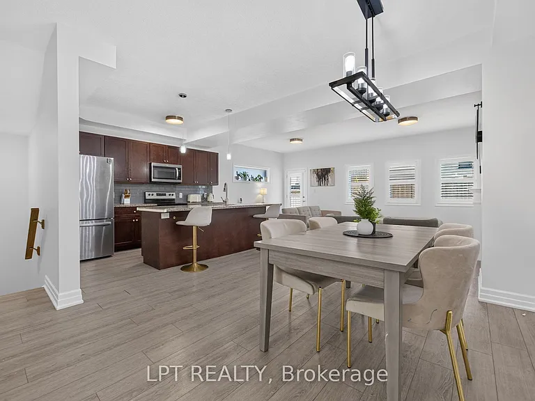 148 Hollybrook Trl S — Photo 5