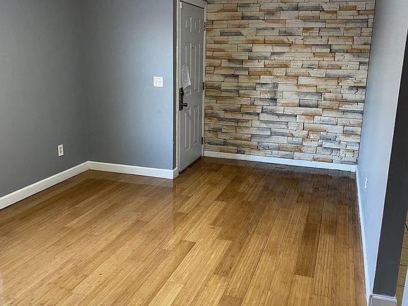2nd image of 114 N McReynolds Ct #8A