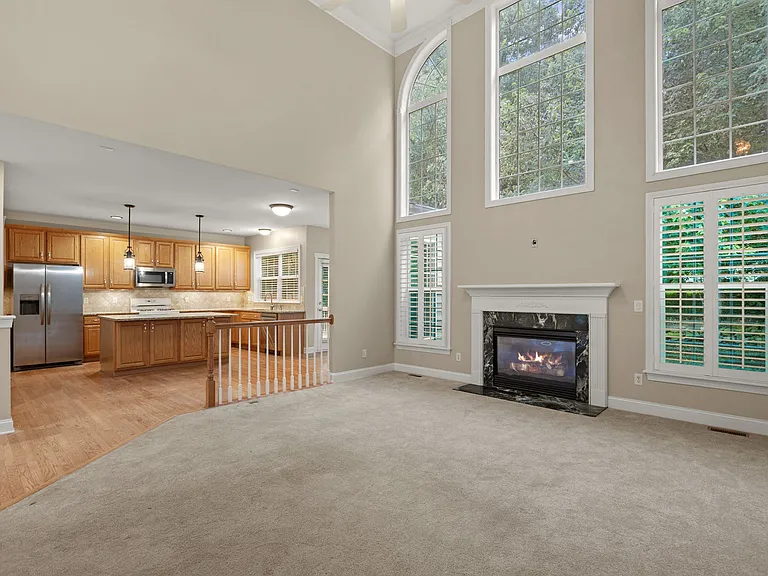 12023 Stone Forest Dr — Photo 10