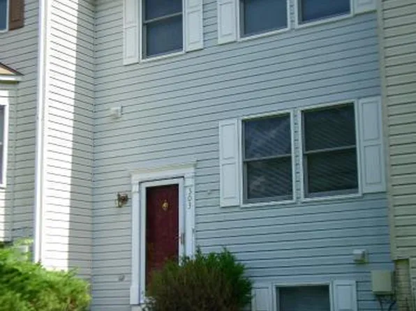 303 Sloping Woods Ct, Annapolis, MD 21409