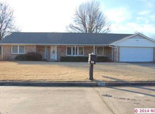 2503 Peggy Ln, Muskogee, OK 74403
