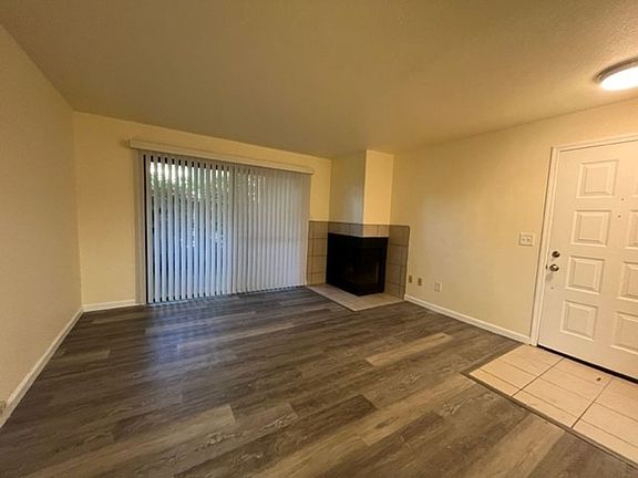 3rd image of 400 Del Verde Cir Unit 3