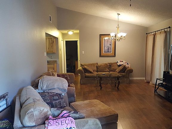 4th image of 12126 Stoney Ash