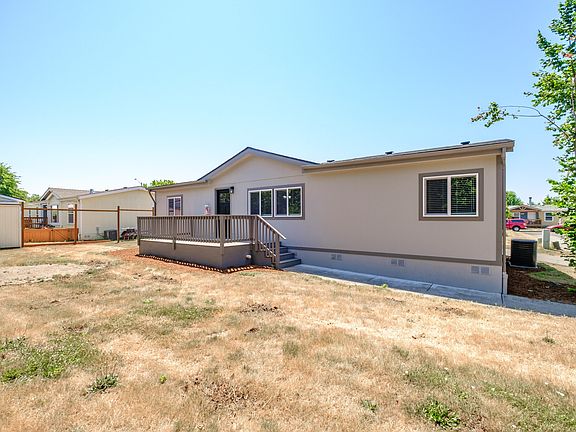 3rd image of 5294 Palm Ct SE