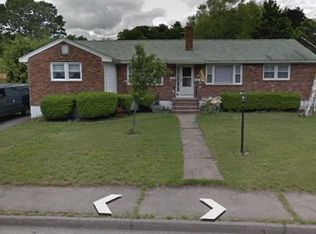 10 Reservoir Dr #B, Randolph, MA 02368