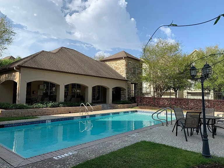 9006 Harbor Hills Dr E — Photo 19