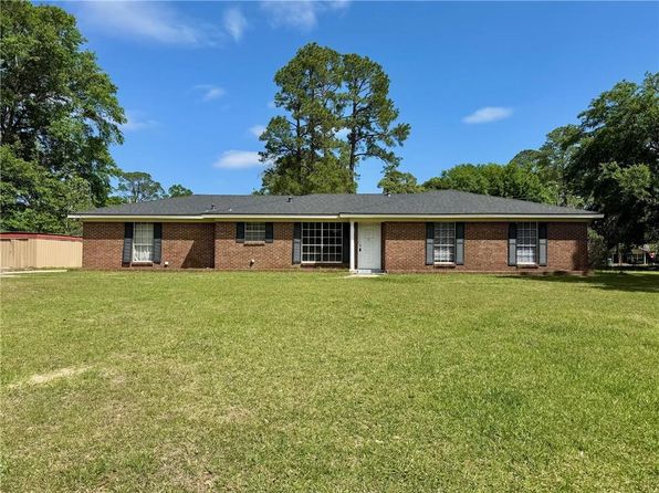 24 Bethel Forest Dr S