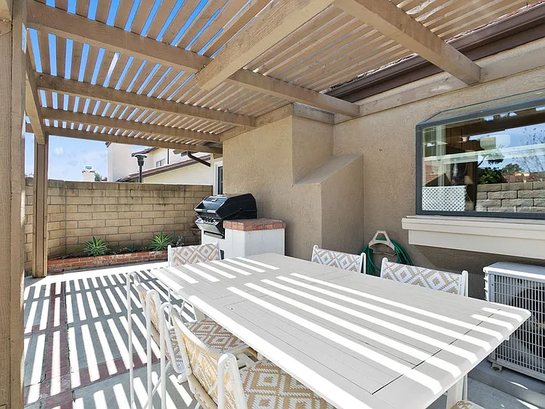 33626 Tidewater Dr — Photo 22