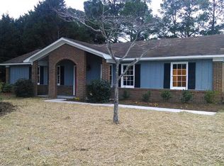 4827 Berkley Dr, Wilmington, NC 28405
