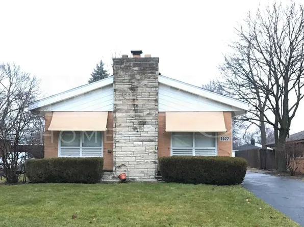 2027 Vardon Ln, Flossmoor, IL 60422